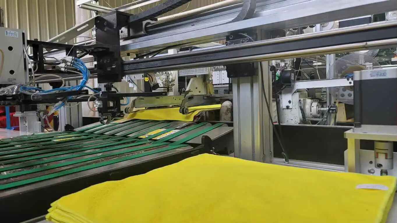About Us 8 A Manufacturers Promise Trust in Every Microfiber Towel Order 3