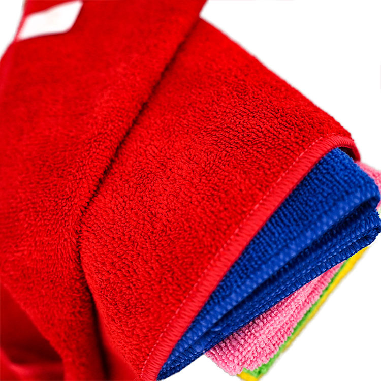 How Many Microfiber Towels Does a Detailing Shop Use Per Day? 2 How Many Microfiber Towels Does a Detailing Shop Use Per Day