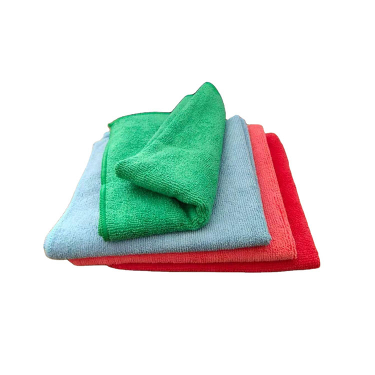 How to Build a Color-Coded Microfiber Towel System for Commercial Cleaning 3 How to Build a Color-Coded Microfiber Towel System for Commercial Cleaning