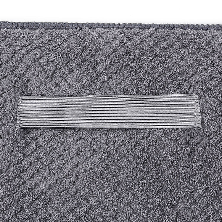 Microfiber Hair Drying Towels vs Cotton Towels for Salons 1 Microfiber Hair Drying Towels vs Cotton Towels for Salons