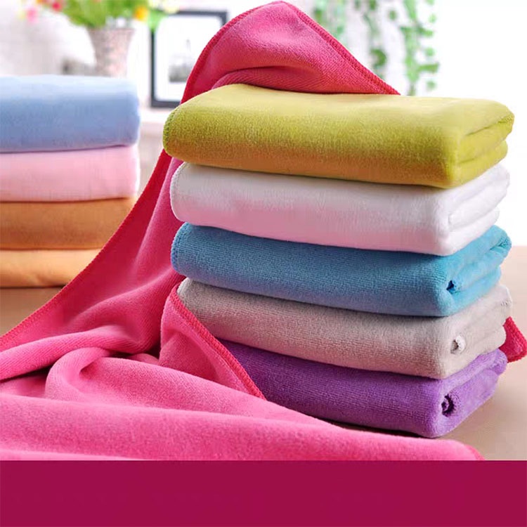 Should You Buy Microfiber Towels by Carton, Mixed SKU, or Kit? 4 Should You Buy Microfiber Towels by Carton, Mixed SKU, or Kit?